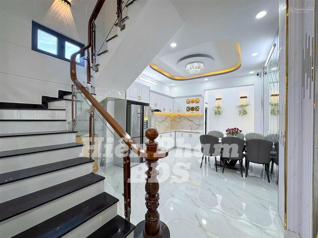 Nhà mtkd hxh 6m hẻm 1806 huỳnh tấn phát  nhà bè. vị trí siêu kinh doanh