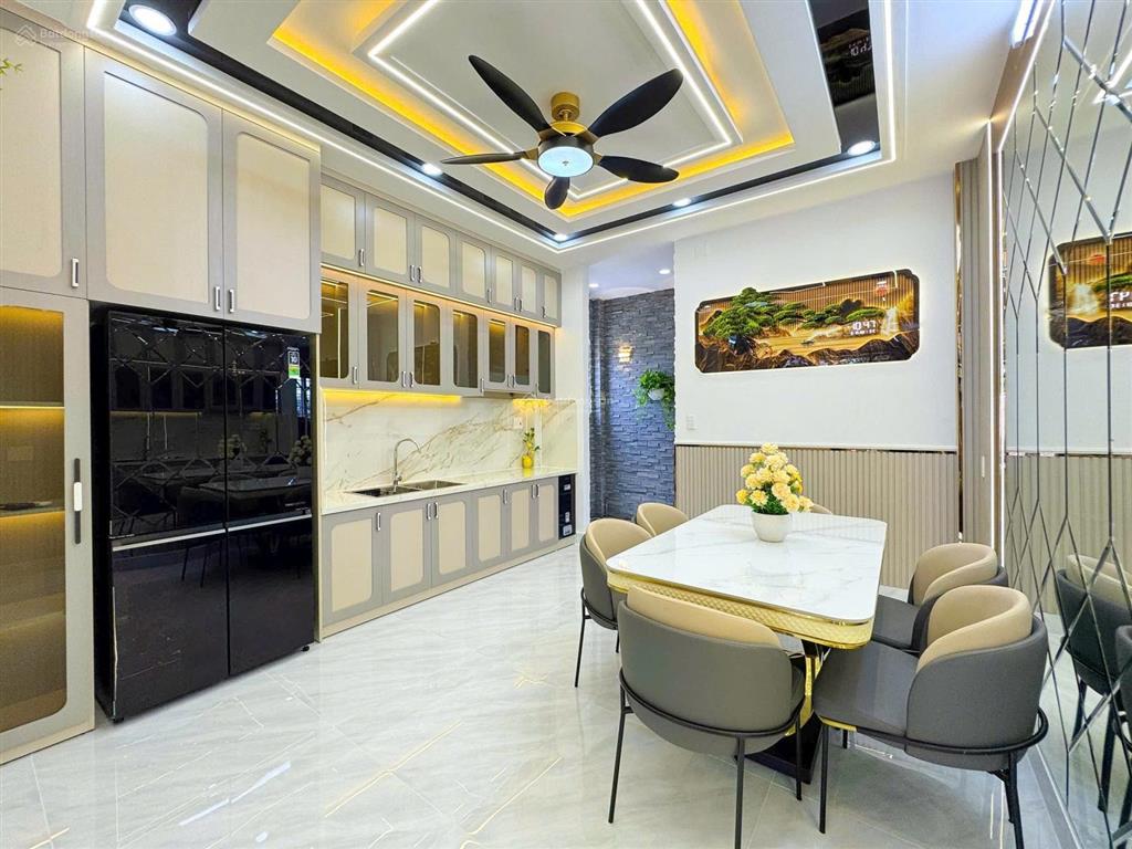 Nhà mới hiện đại góc 2mt không lg mtkd hẻm 2581 htp  sát kdc anh tuấn riverside