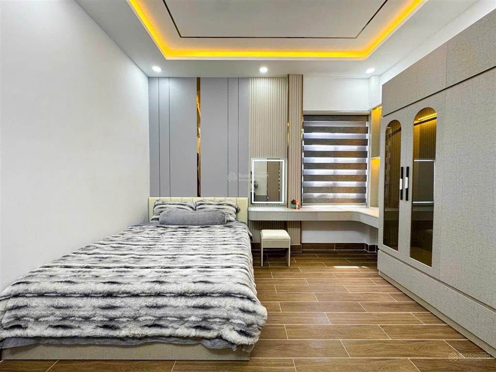 Nhà mới hiện đại góc 2mt không lg mtkd hẻm 2581 htp  sát kdc anh tuấn riverside