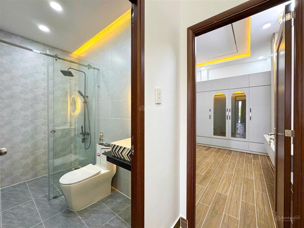 Nhà mới hiện đại góc 2mt không lg mtkd hẻm 2581 htp  sát kdc anh tuấn riverside