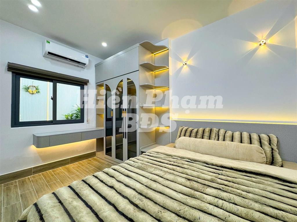 Nhà mới full nt cấp 4 đường đào tông nguyên