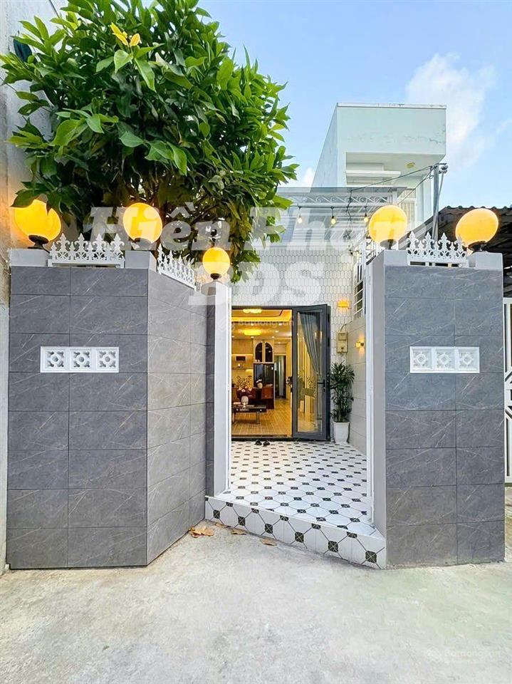 Nhà mới full nt cấp 4 đường đào tông nguyên
