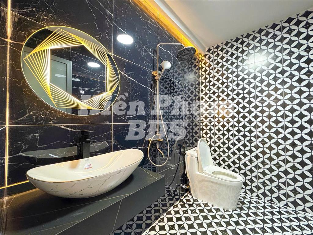 Nhà mới full nt cấp 4 đường đào tông nguyên