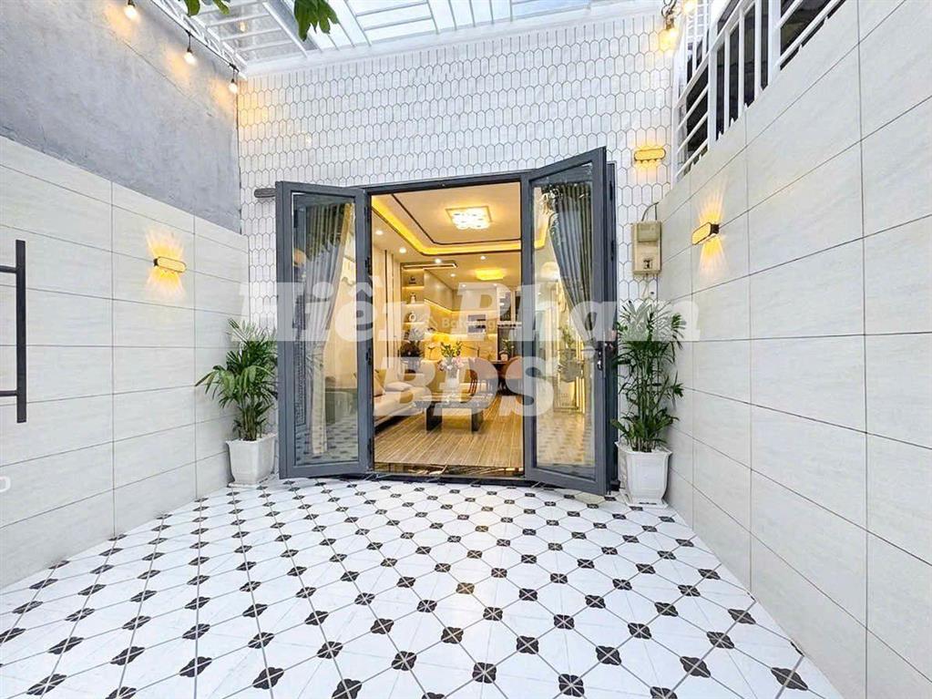 Nhà mới full nt cấp 4 đường đào tông nguyên