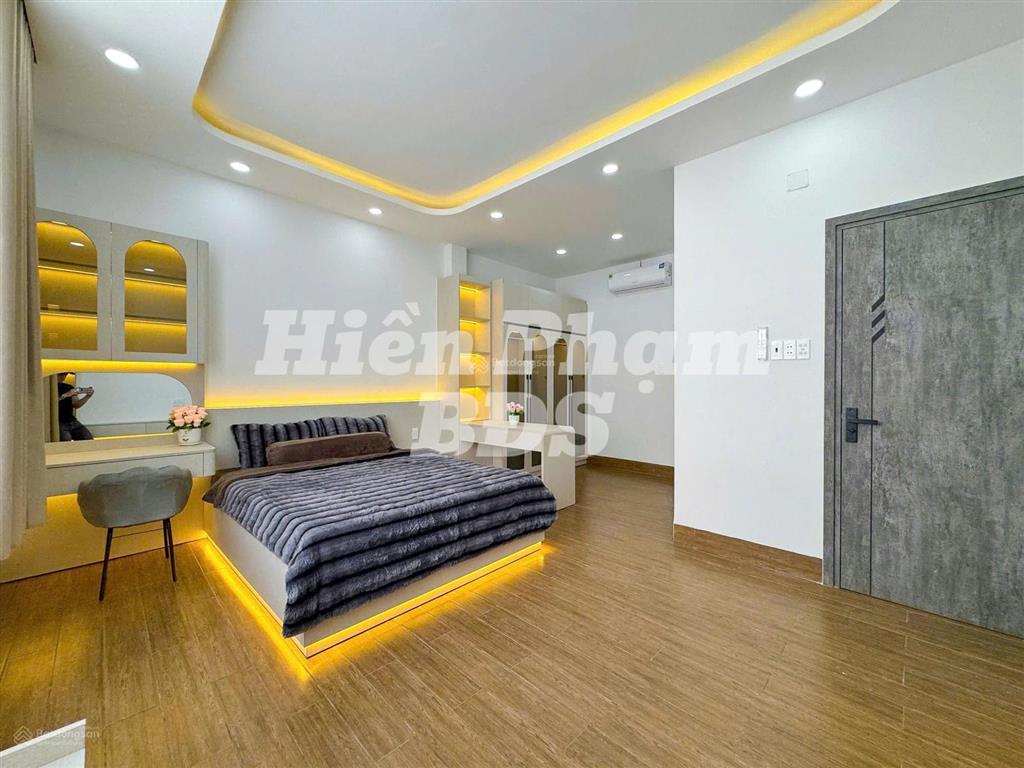 Nhà mới xây 100% hẻm 1830 huỳnh tấn phát  đối diện công an thị trấn nhà bè
