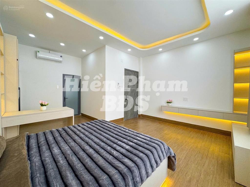 Nhà mới xây 100% hẻm 1830 huỳnh tấn phát  đối diện công an thị trấn nhà bè