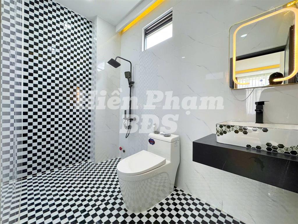 Nhà mới xây 100% hẻm 1830 huỳnh tấn phát  đối diện công an thị trấn nhà bè