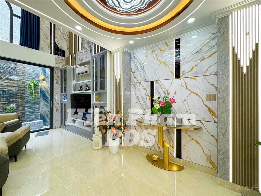 Nhà phố 5 tầng mới xây hẻm xe hơi 76 dương cát lợi