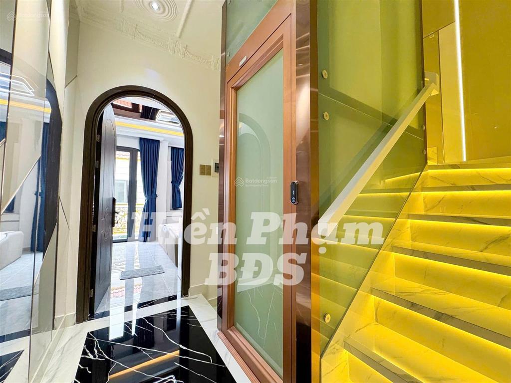Nhà phố 5 tầng mới xây hẻm xe hơi 76 dương cát lợi