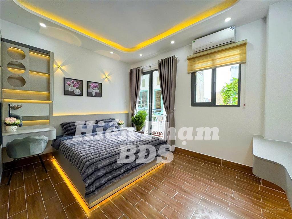 Nhà mới hiện đại 2 lầu st hẻm 1942 huỳnh tấn phát  nhà bè