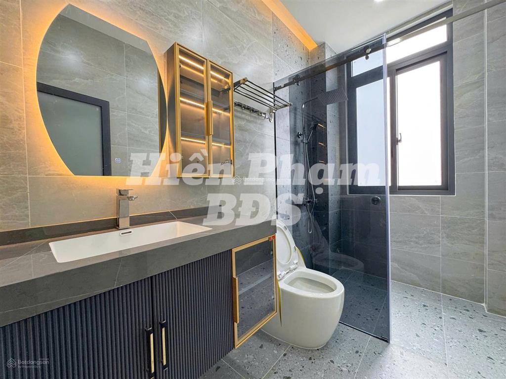 Nhà mới hiện đại full nt hẻm 588 huỳnh tấn phát  liền kề pmh