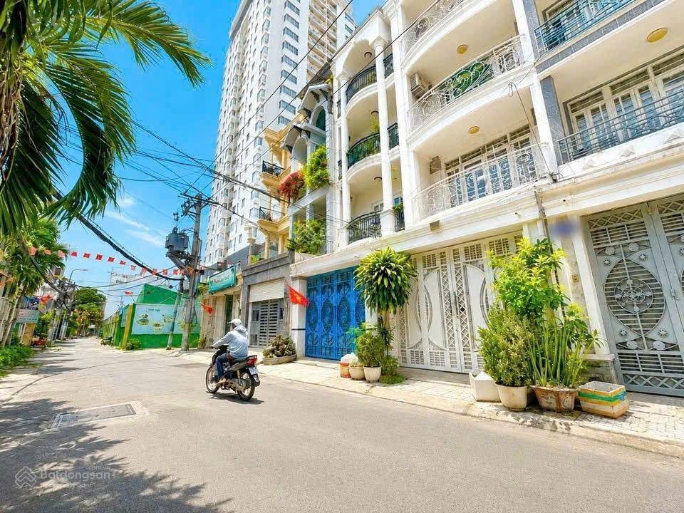 Nhà phố 4 tầng mtkd hẻm 14m lâm văn bền p. tân kiểng q7
