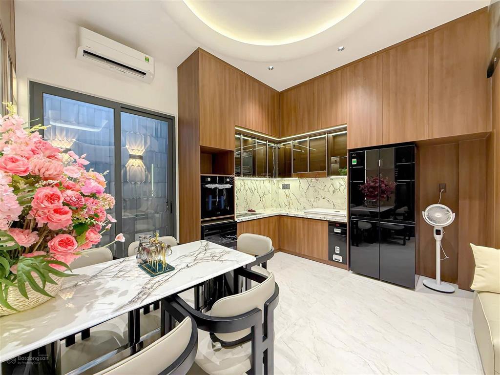 Siêu phẩm nhà phố hiện đại kdc huỳnh thị đồng  tt nhà bè