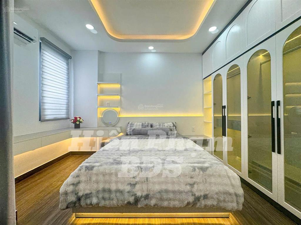 Nhà mới hiện đại full nội thất hxh 1942 htp  ttnb