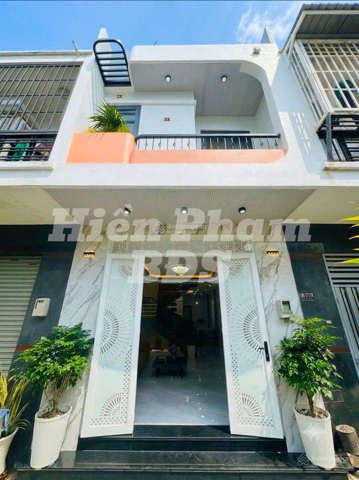 Nhà mới hiện đại full nội thất hxh 1942 htp  ttnb