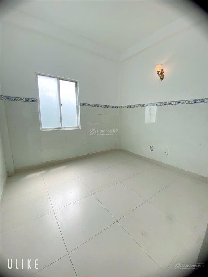 Nhà phố 3 tầng hẻm 1205 huỳnh tấn phát  cạnh pmh
