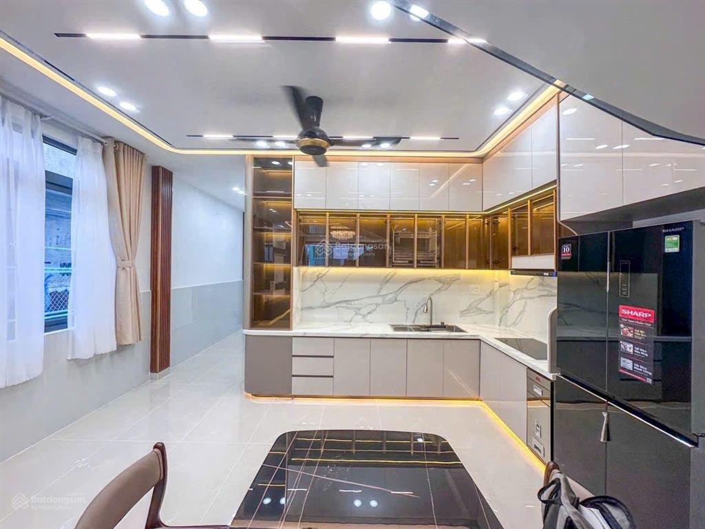 Siêu phẩm căn góc 2mt hẻm 1716 huỳnh tấn phát  full nt cao cấp