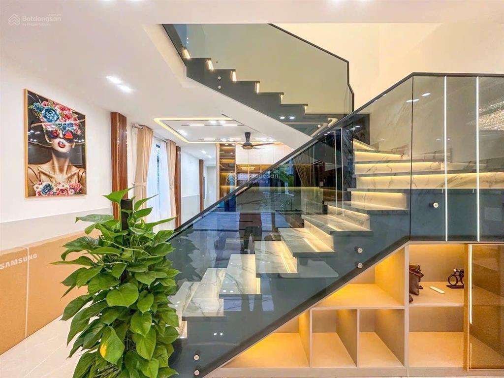 Siêu phẩm căn góc 2mt hẻm 1716 huỳnh tấn phát  full nt cao cấp
