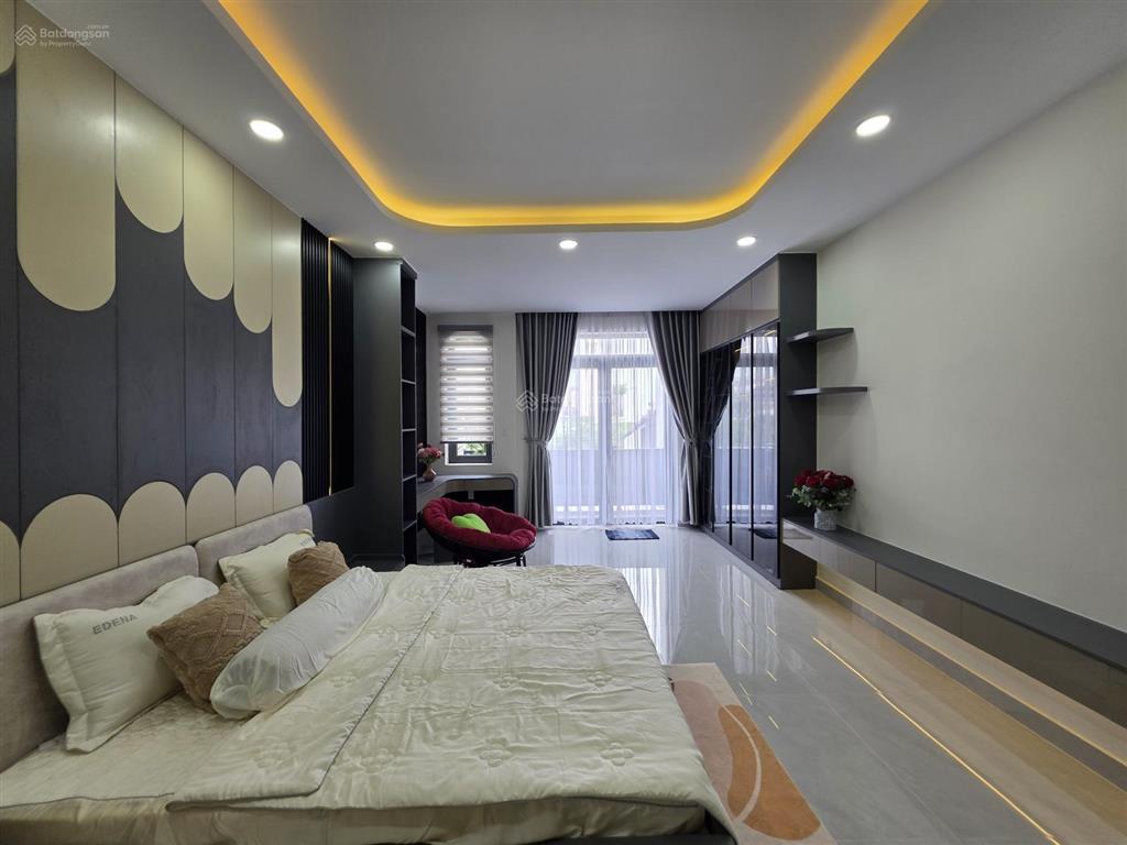 Nhà mới hiện đại mtkd hẻm 8m chuyên dùng 9  kết nối qua pmh chỉ 5p