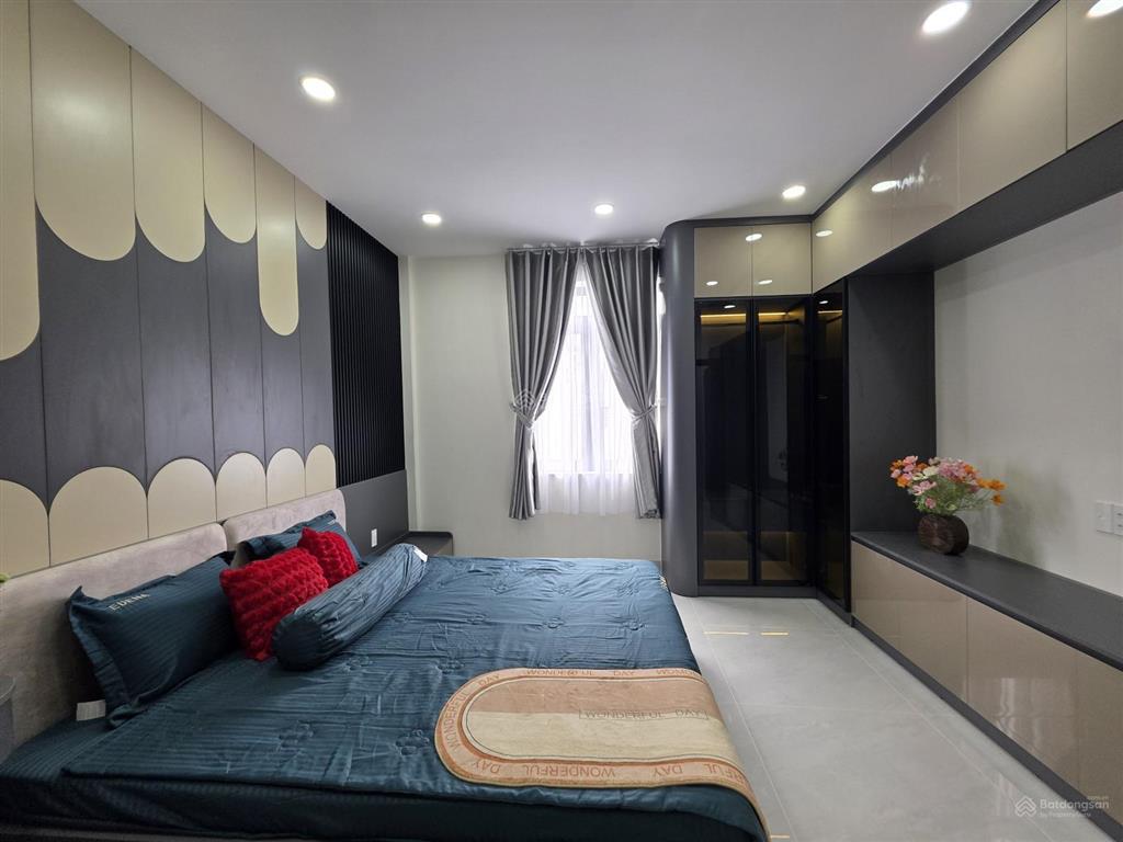 Nhà mới hiện đại mtkd hẻm 8m chuyên dùng 9  kết nối qua pmh chỉ 5p