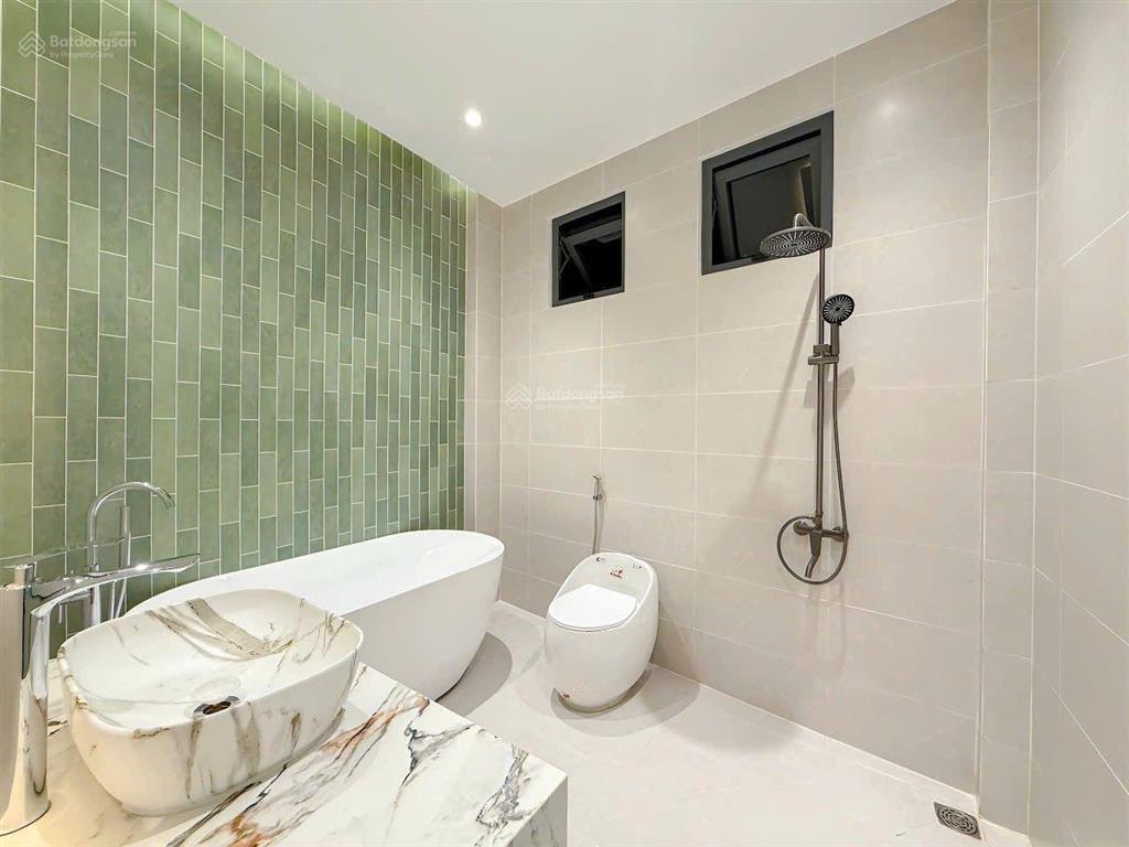 Siêu phẩm nhà phố 2 tầng hẻm 803 huỳnh tấn phát  liền kề pmh, kdc nam long