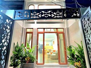 Bán nhà xây mới có sân vườn, đặng nhữ lâm nhà bè  cách phú mỹ hưng chỉ 5 phút di chuyển