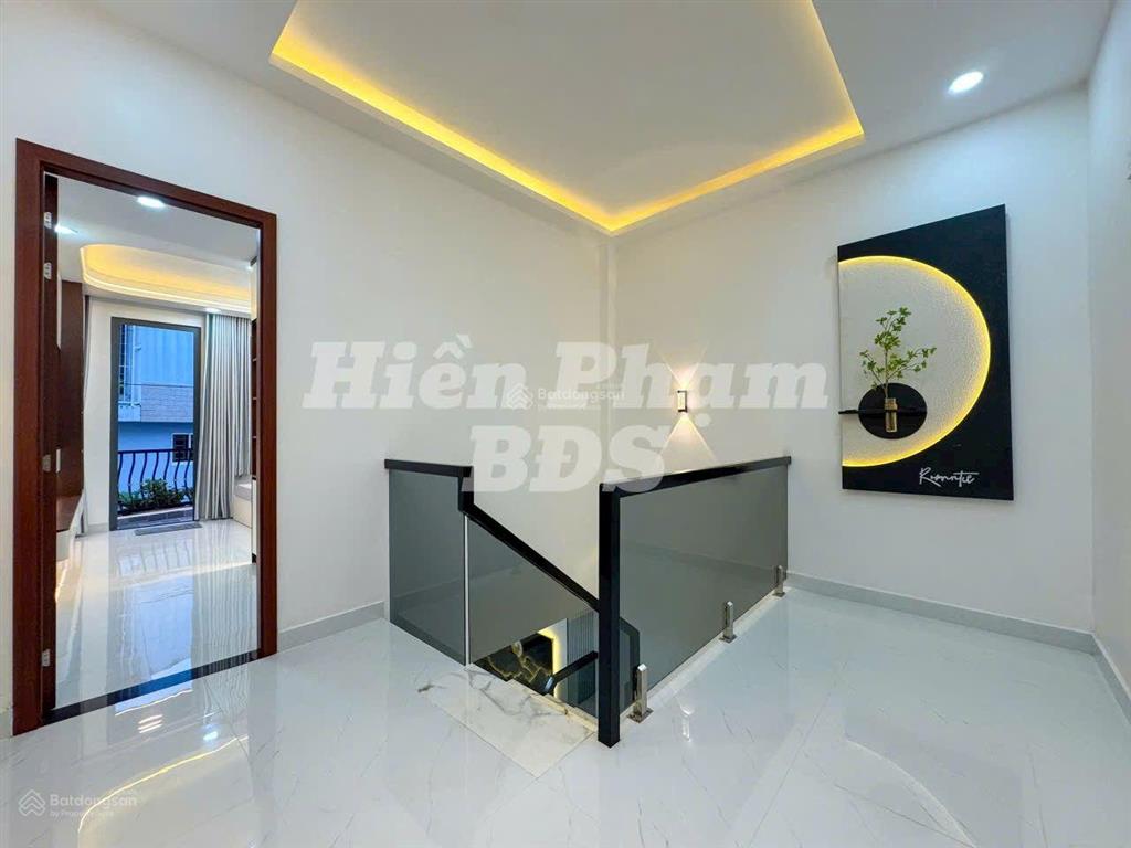 Nhà phố mtkd hxh cạnh bùi văn ba  kết nối qua q4 chỉ 500m