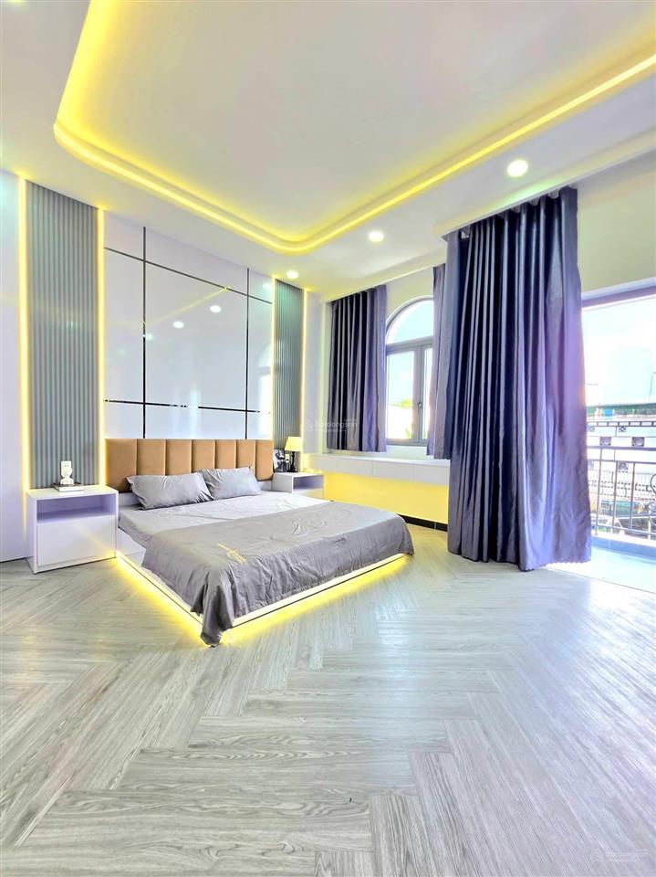 Nhà phố hiện đại hxh quay đầu huỳnh tấn phát  nhà bè  4.8x11m