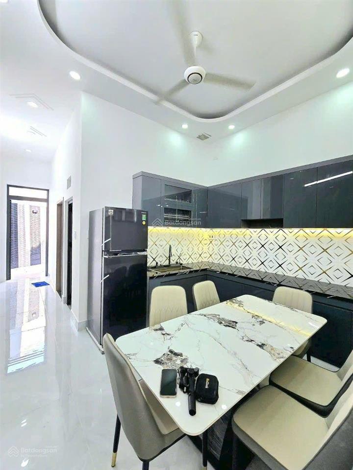 Nhà mới xây 2 tầng mtkd hẻm huỳnh tấn phát  cách mt chỉ 30m