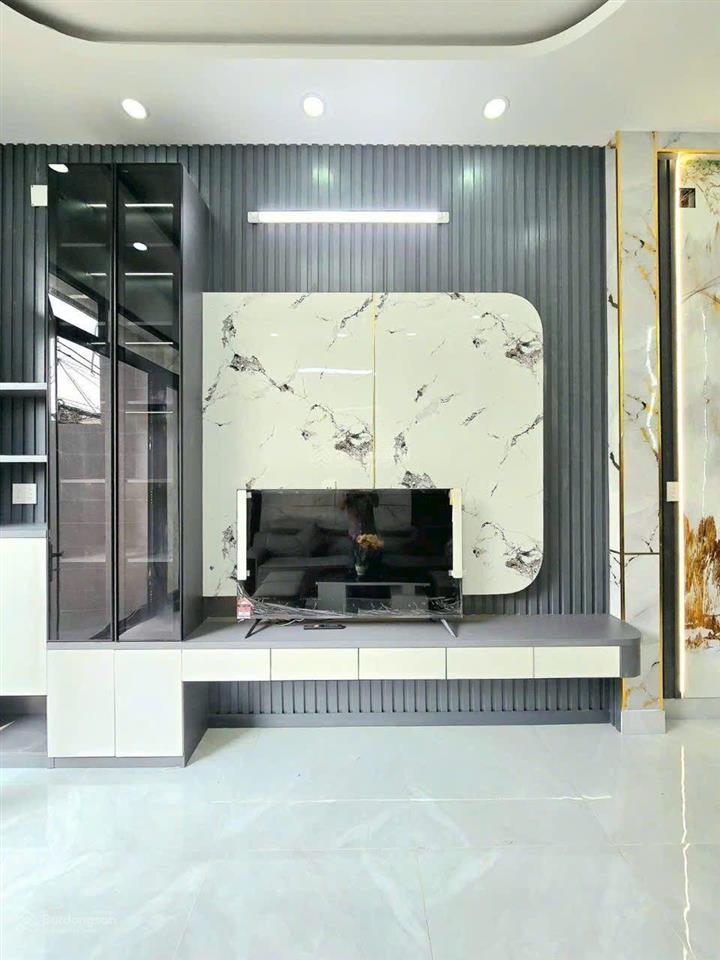 Nhà mới xây 2 tầng mtkd hẻm huỳnh tấn phát  cách mt chỉ 30m