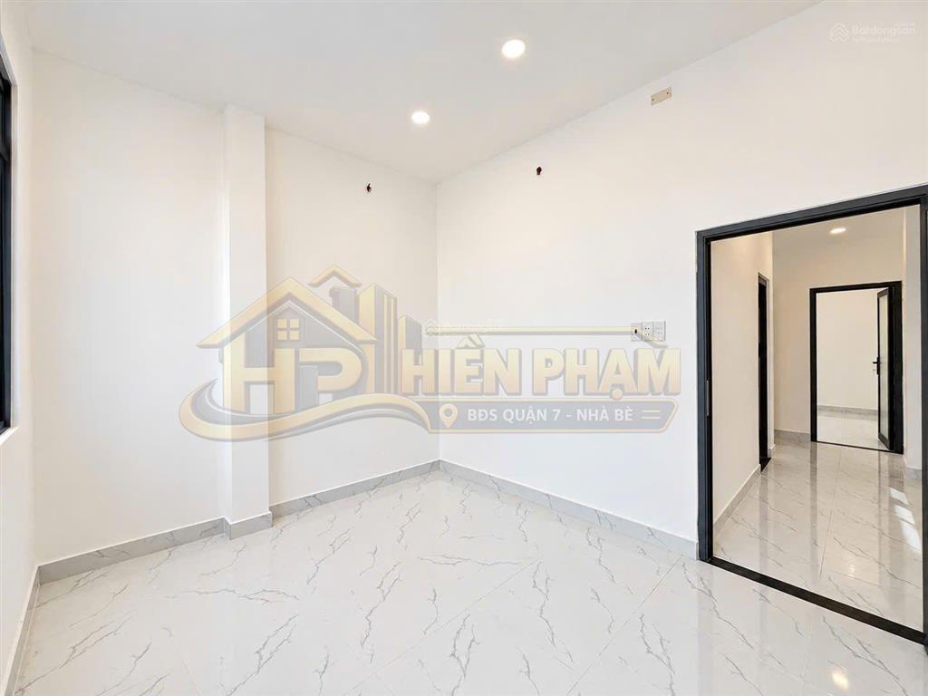 Nhà phố 2 tầng hẻm 115 phạm hữu lầu  cạnh gas metro  tương lai mở đường 14m trước mặt