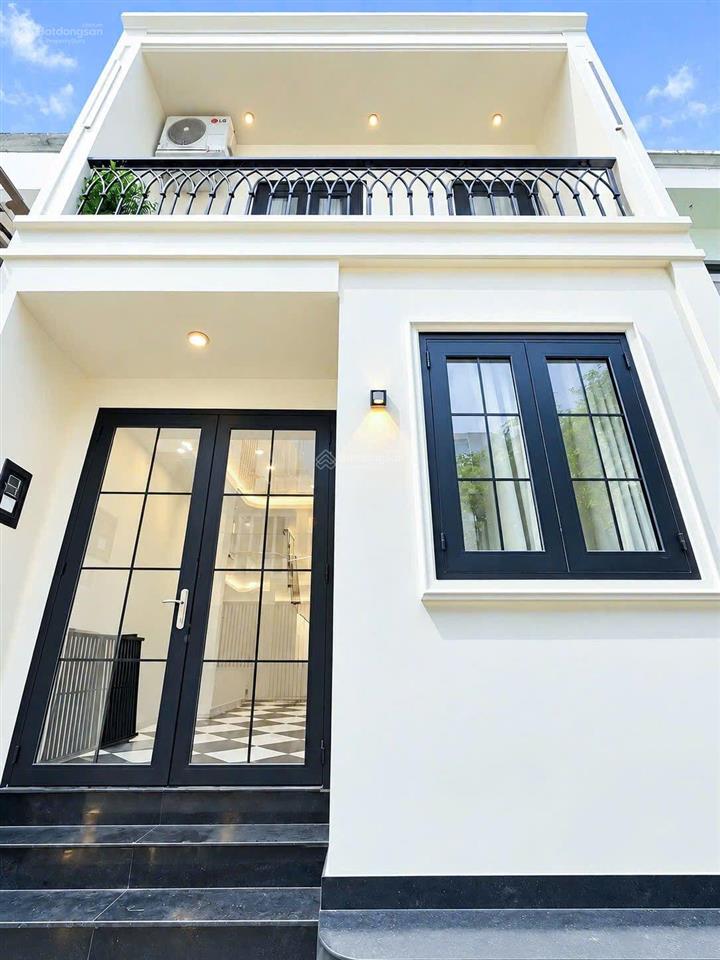 Nhà phố 2 tầng hẻm 88 nguyễn văn quỳ  p. phú thuận