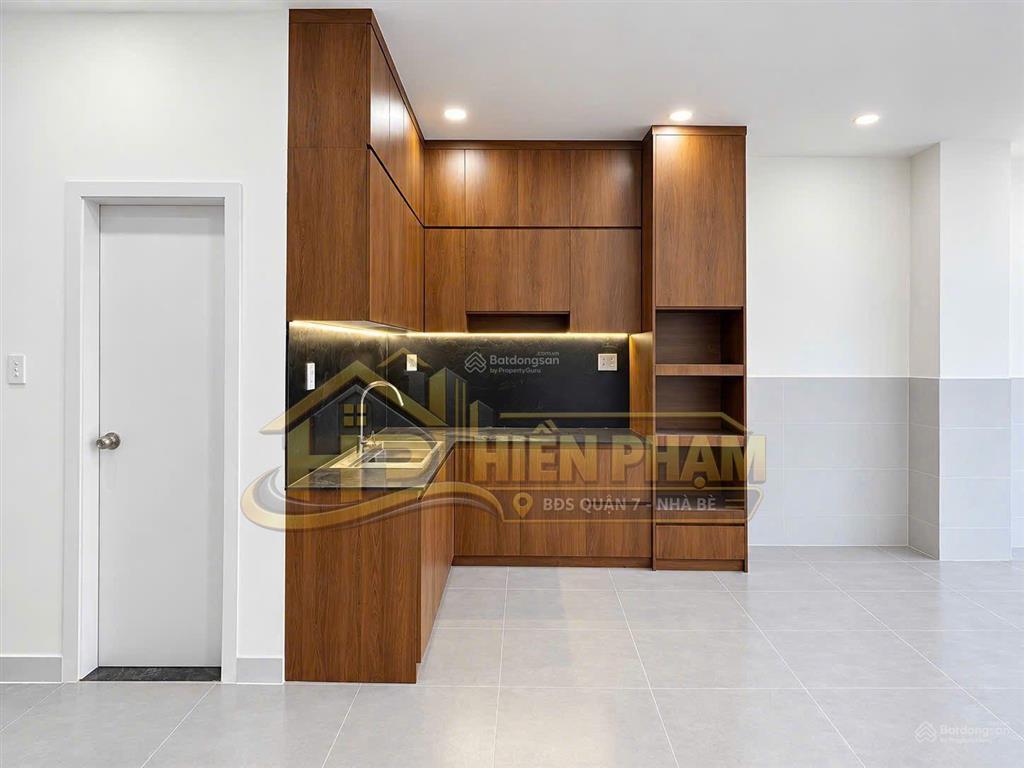 Nhà mới hoàn thiện hẻm 270 htp  cách q4 chỉ 500m