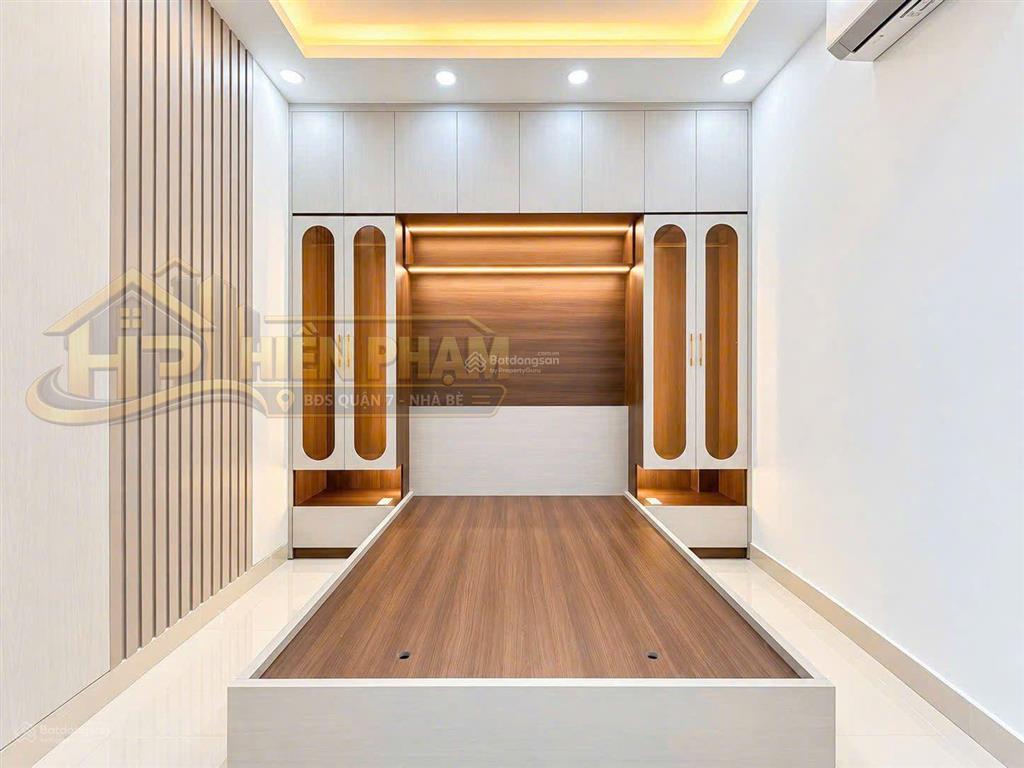 Nhà mới full nt 3 tầng hxh 749 huỳnh tấn phát  liền kề đô thị pmh