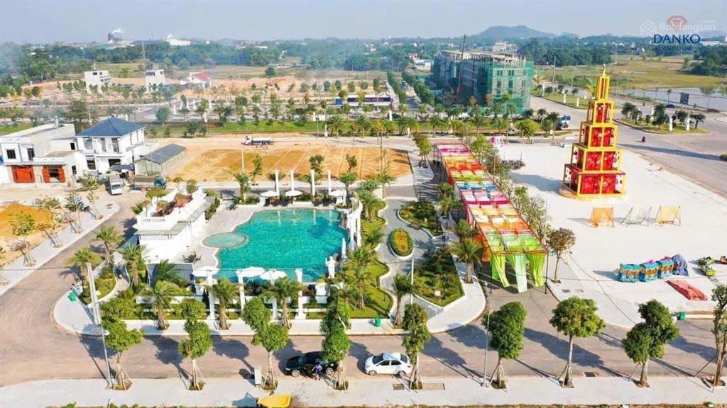 Cần bán lô đất view bể bơi (đã có sổ) dự án danko avenue sông công