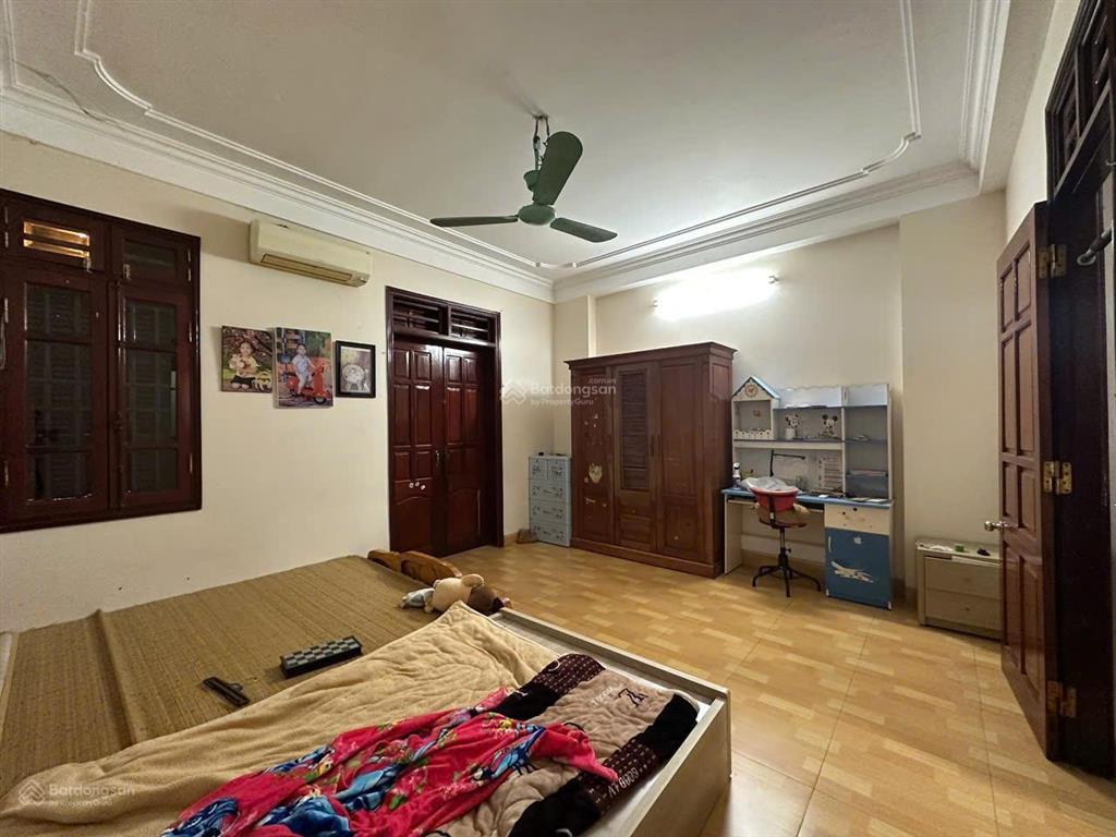 Bán liền kề xa la 76m2  ngay chân chung cư  kinh doanh đắt hàng  giá 21.x tỷ