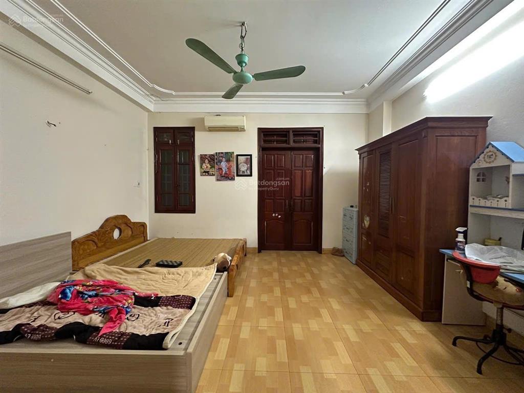Bán liền kề xa la 76m2  ngay chân chung cư  kinh doanh đắt hàng  giá 21.x tỷ