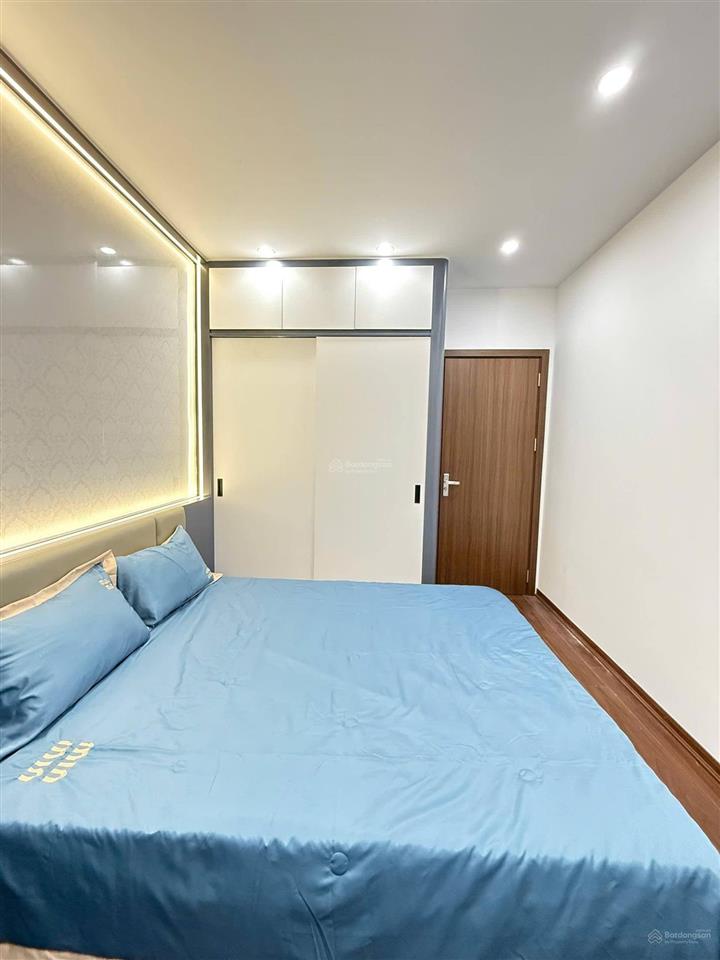Bán nhà tân triều 40m2 x 5 tầng vị trí vàng giáp cận triều khúc  tiện ích ngập tràn.