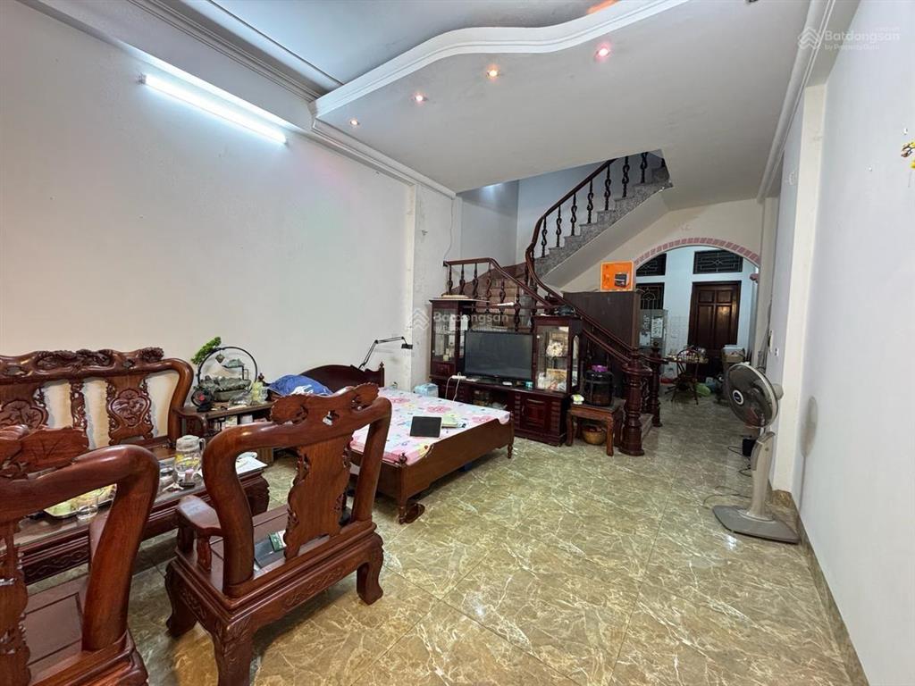 Bán nhà liền kề văn quán đường phân lô vỉa hè 84m2 5 tầng chắc chắn giá nhỉn 21 tỷ!