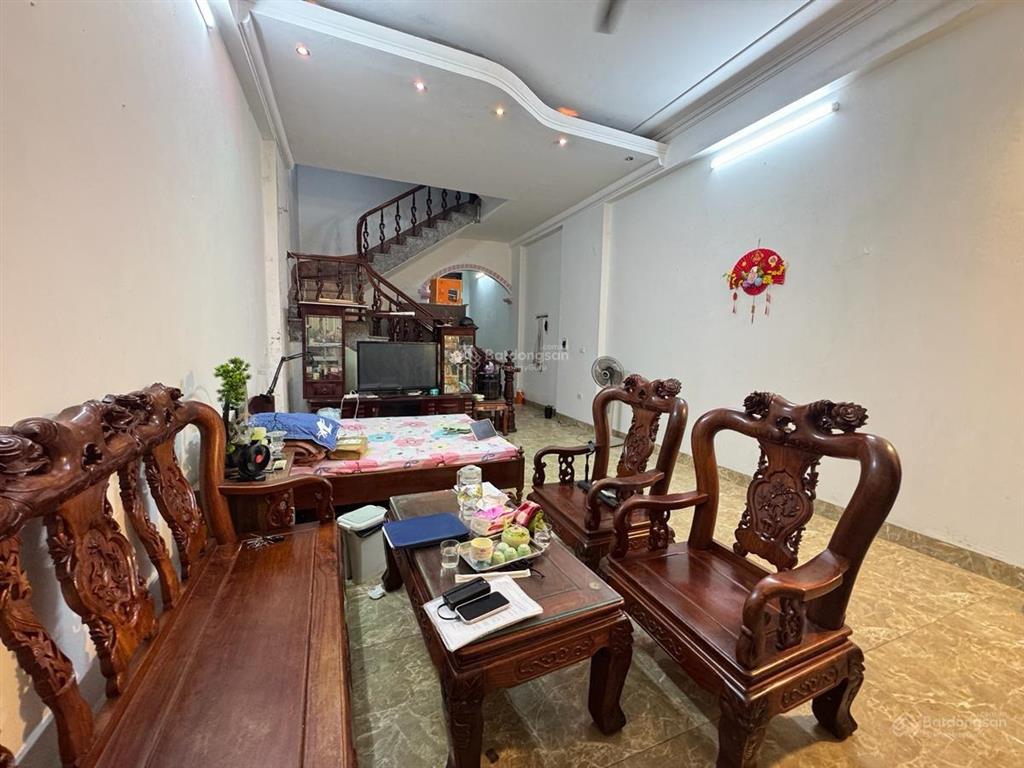 Bán nhà liền kề văn quán đường phân lô vỉa hè 84m2 5 tầng chắc chắn giá nhỉn 21 tỷ!