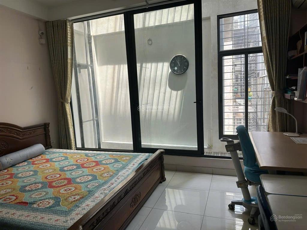 Bán nhà phân lô kđt văn quán 84m x 5 tầng ô tô tránh không ngập giá nhỉnh 20 tỷ