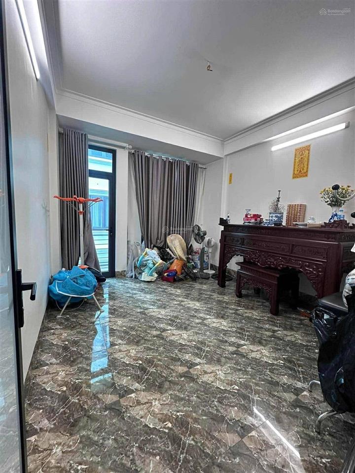 Bán nhà đẹp gần kđt xa la hà đông 50m2 x 6t, mt 5m  đường 12m vỉa hè rộng  nhỉnh 13 tỷ