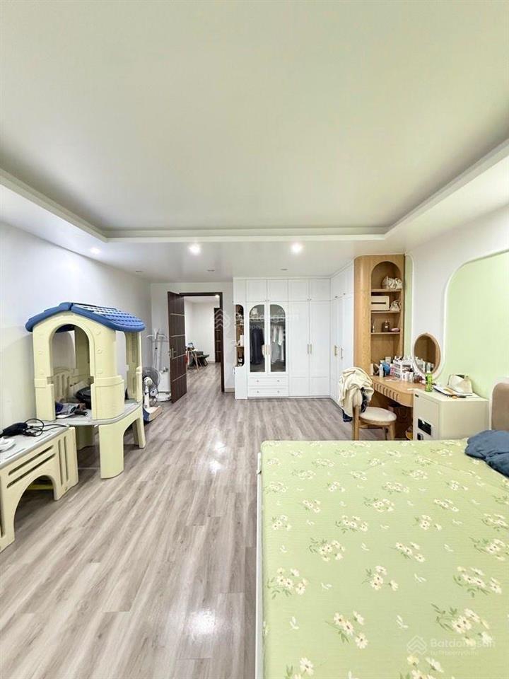 Bán nhà liền kề kđt văn quán  hà đông 105m2 5 tầng đường ô tô tránh  vỉa hè rộng giá nhỉnh 22 tỷ