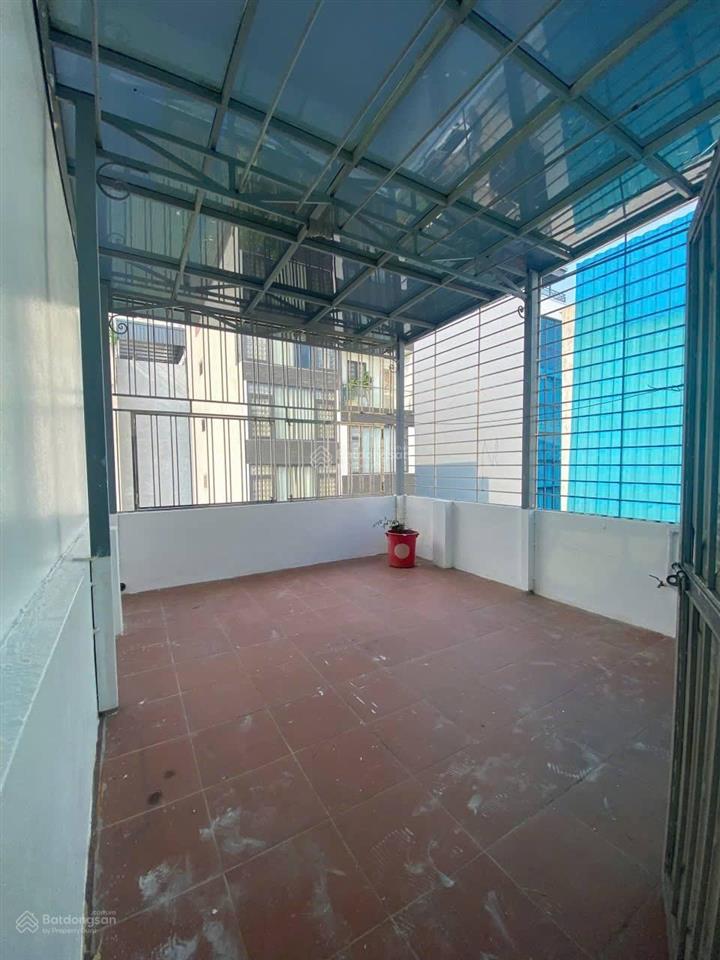 Bán nhà đấu giá mậu lương  ô tô tránh  vỉa hè  50m2 x 5t giá nhỉnh 12