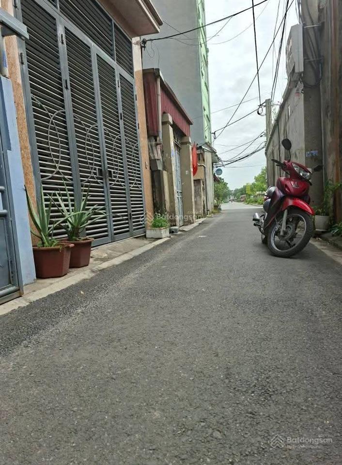 Bán gấp căn nhà 3 tầng có 16 phòng trọ đang cho thuê 20tr/ tháng dòng tiền ổn định