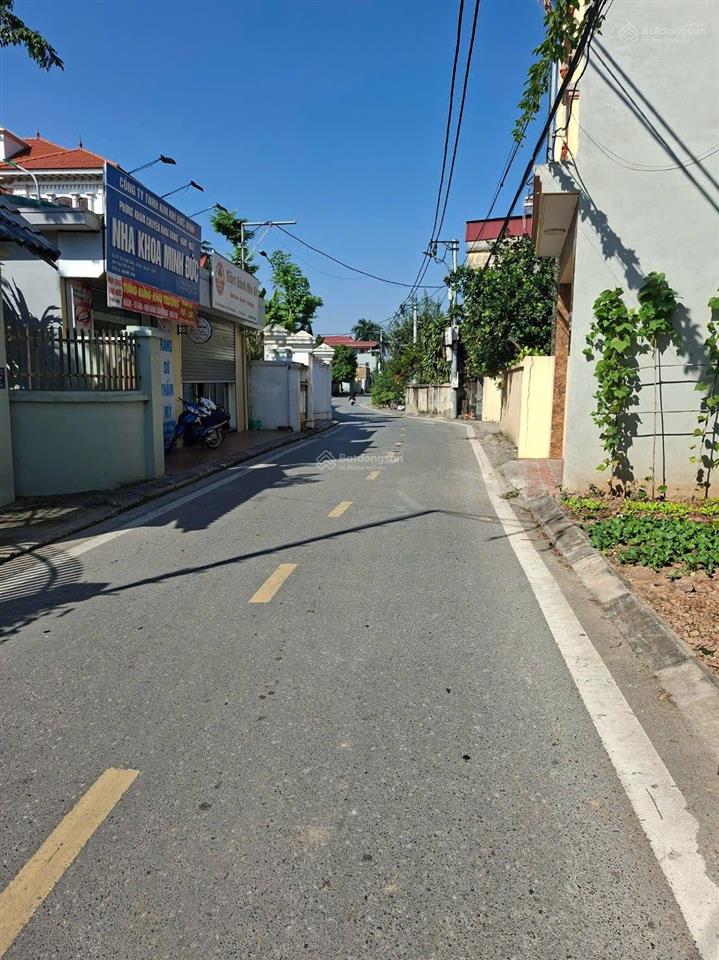 Bán gấp căn nhà 3 tầng có 16 phòng trọ đang cho thuê 20tr/ tháng dòng tiền ổn định