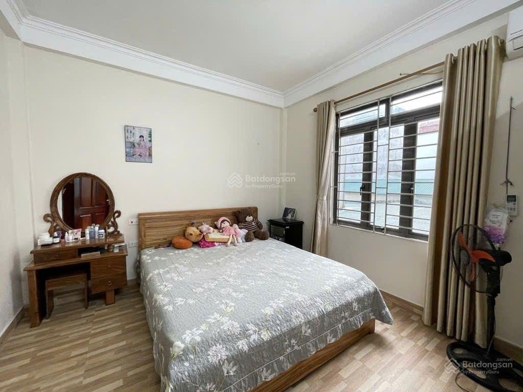 Bán căn nhà 3 tầng 43m trung tâm trâu quỳ đang cho thuê 10tr/ tháng dòng tiền ổn định