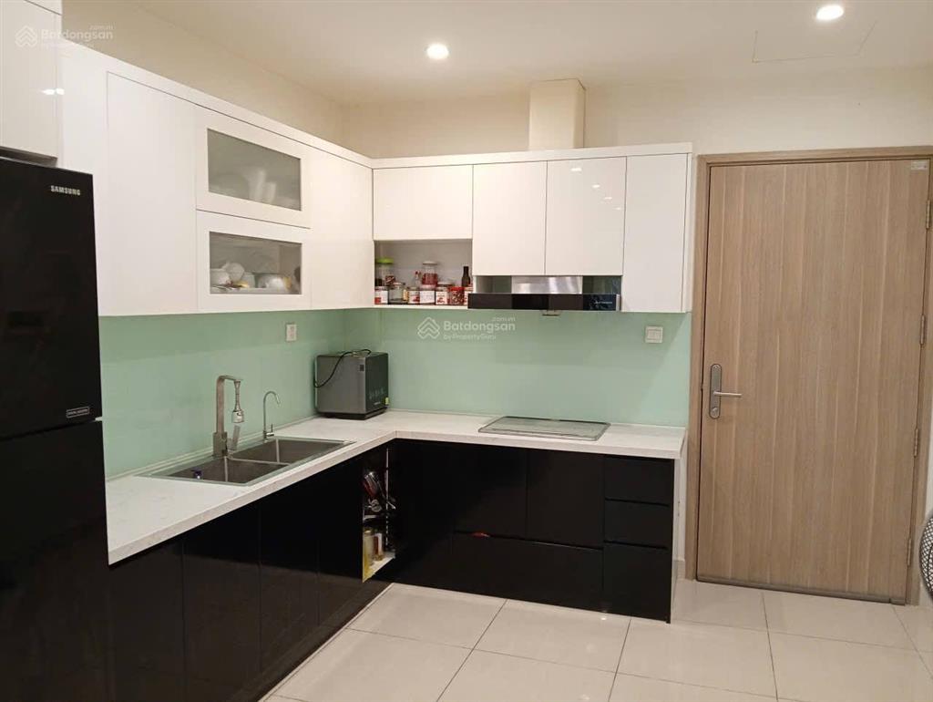 Chính chủ cần bán gấp căn góc s1010606 vinhomes smart city view bể bơi và nội khu siêu đẹp