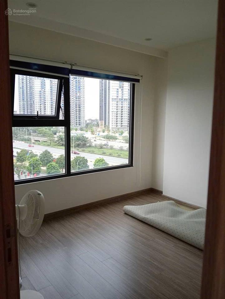 Chính chủ cần bán gấp căn góc s1010606 vinhomes smart city view bể bơi và nội khu siêu đẹp
