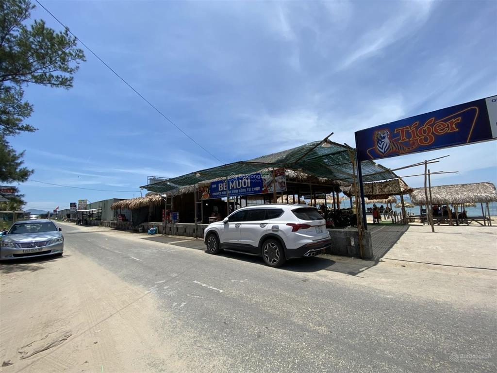 Đất biển lăng cô, vịnh đẹp thế giới.